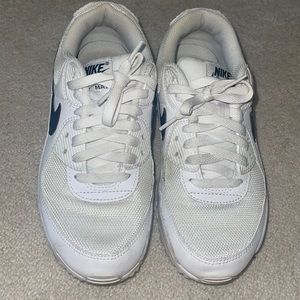 Womens Nike Air Max 90
